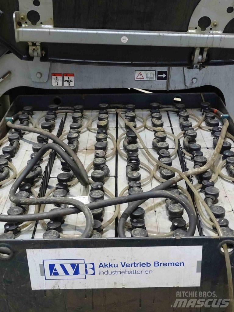 Still RX60-30L 电动叉车