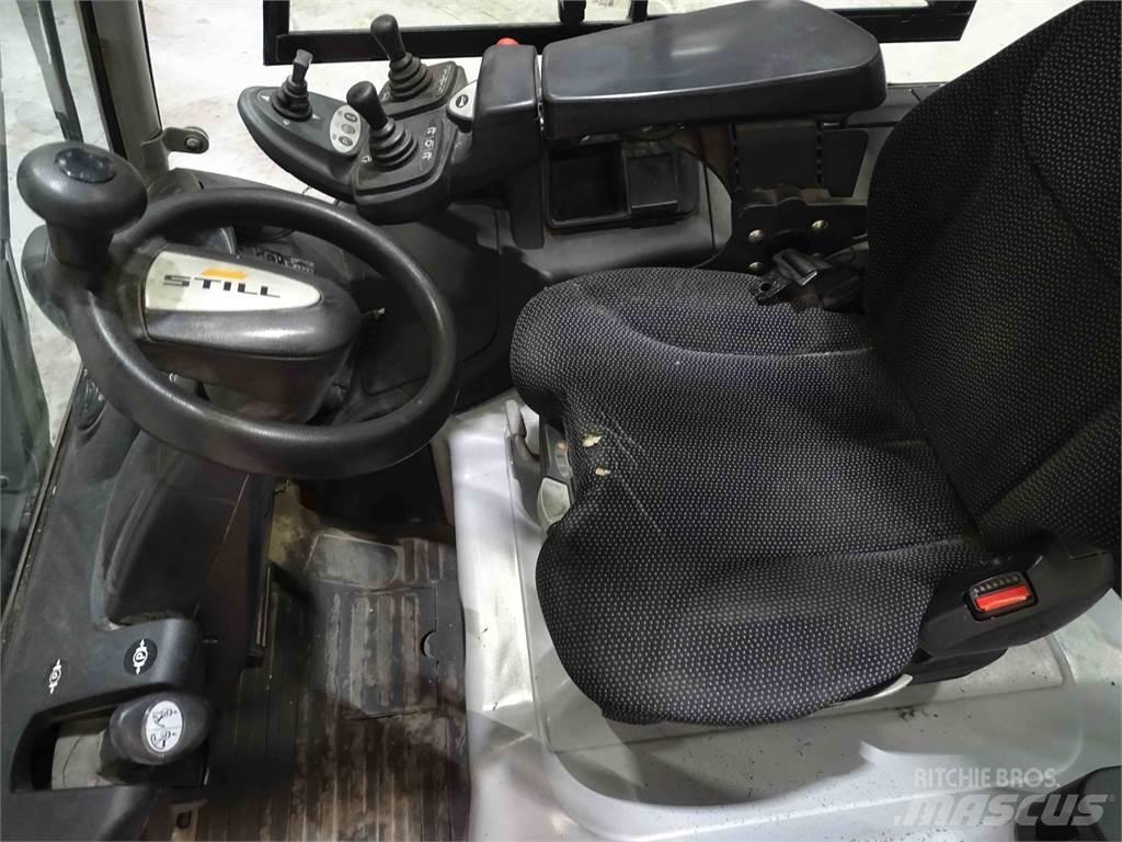 Still RX60-35 电动叉车