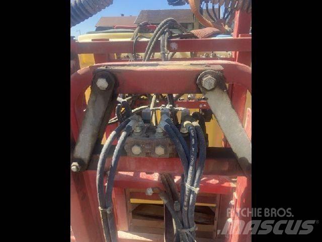  atasa 1000 L 牵引式喷雾机