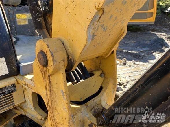 CAT 305C 小型挖掘机