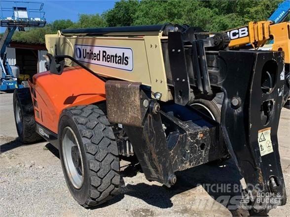 JLG 1055 伸缩臂叉装车|叉装车