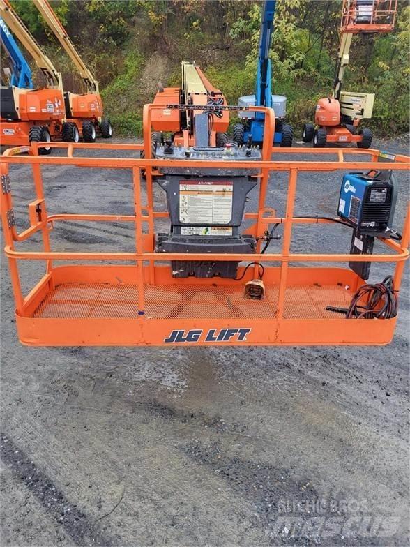 JLG 860SJ 直臂高空工作平台