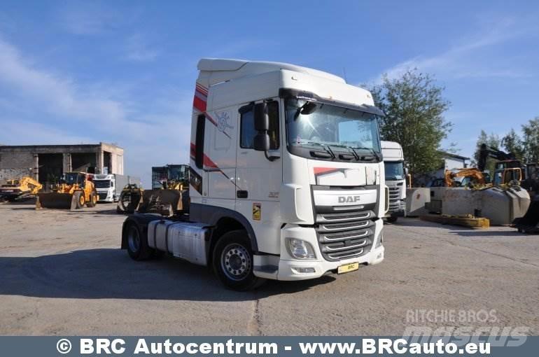 DAF XF 牵引车