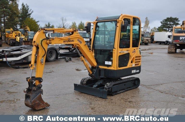 Hyundai R18-9AK 小型挖掘机