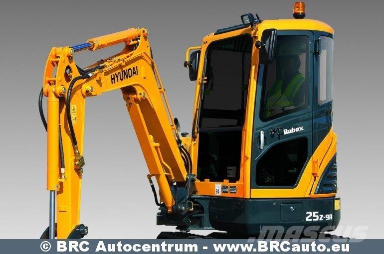Hyundai R25Z-9AK 小型挖掘机