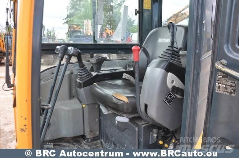 Hyundai R30Z-9AK 小型挖掘机