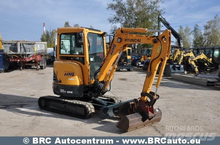 Hyundai R30Z-9AK 小型挖掘机