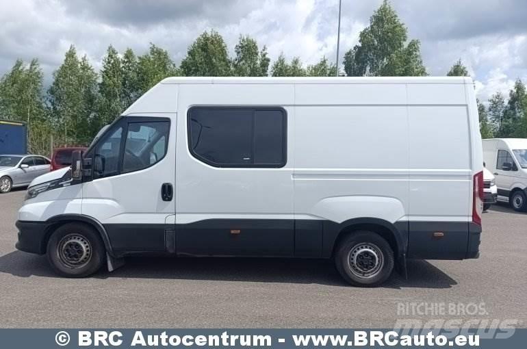 Iveco 35S18 迷你巴士