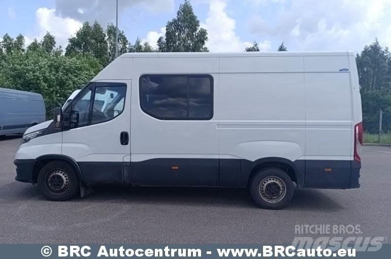 Iveco 35S18 迷你巴士