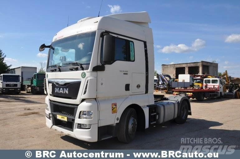 MAN TGX 牵引车