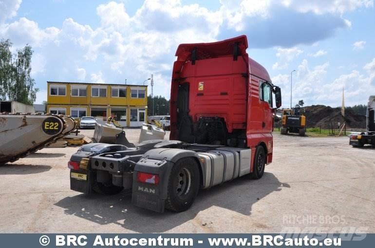 MAN TGX 牵引车