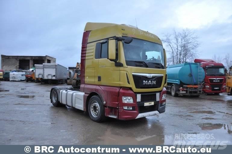 MAN TGX 牵引车
