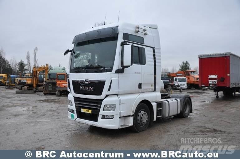 MAN TGX 牵引车