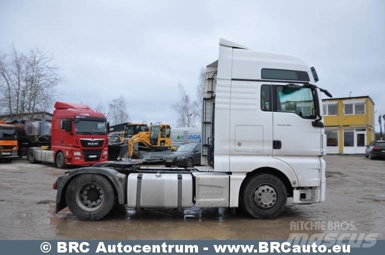 MAN TGX 牵引车