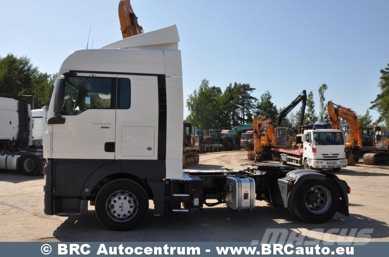 MAN TGX 牵引车