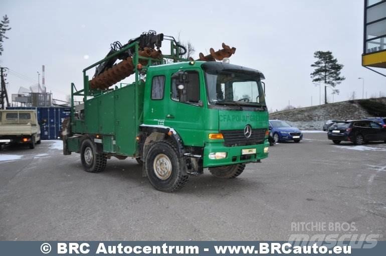 Mercedes-Benz Atego 起重车