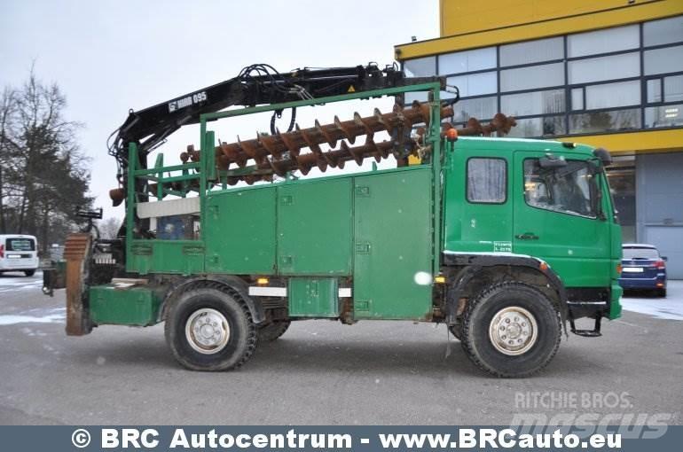 Mercedes-Benz Atego 起重车