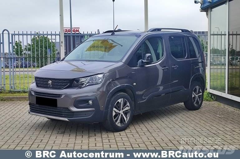 Peugeot Rifter 迷你巴士