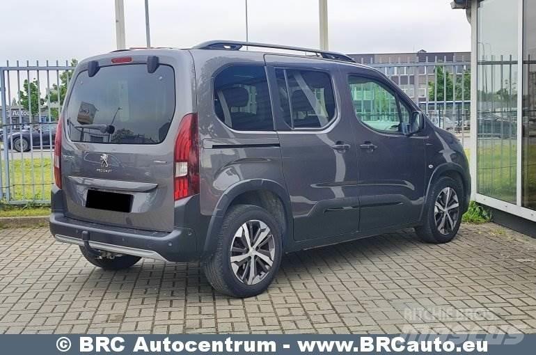 Peugeot Rifter 迷你巴士