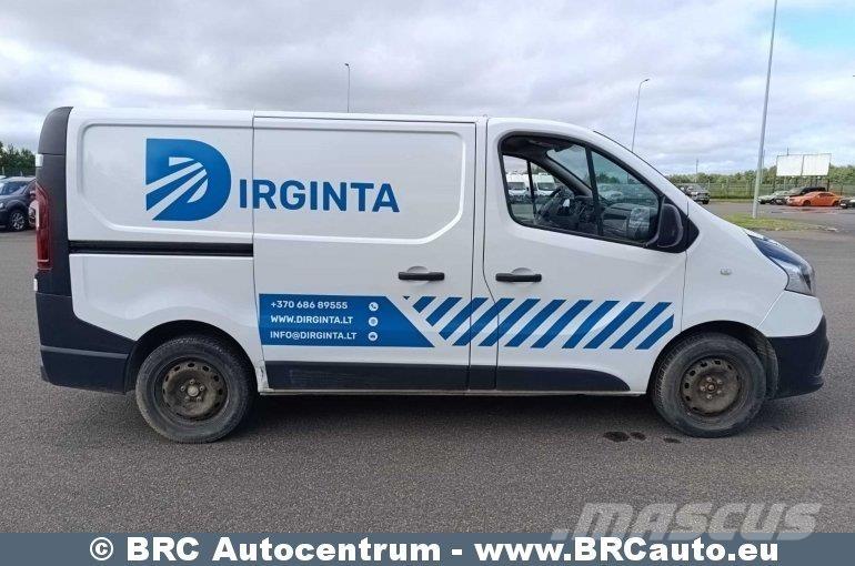 Renault Trafic 商务面包车