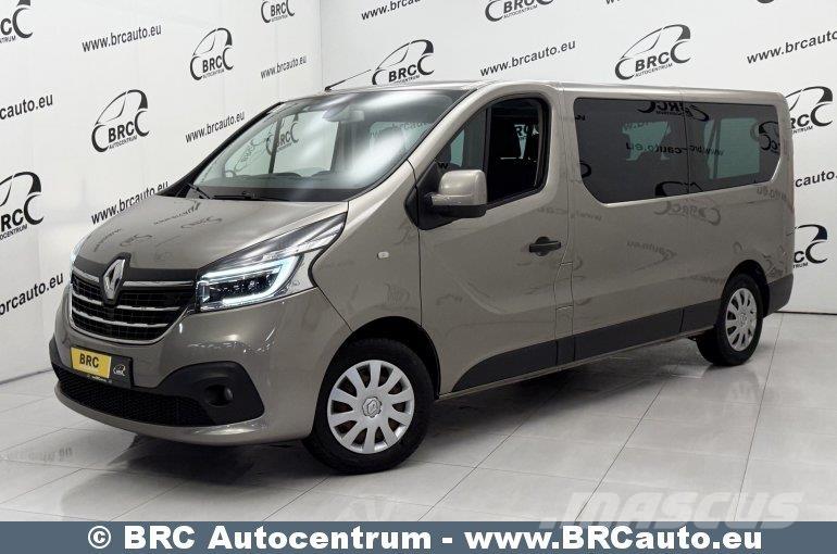Renault Trafic 迷你巴士