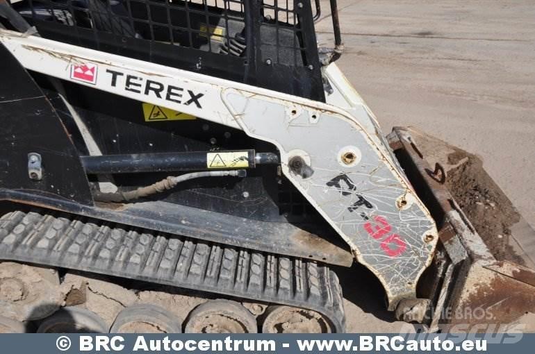 Terex PT30A 滑移装载机