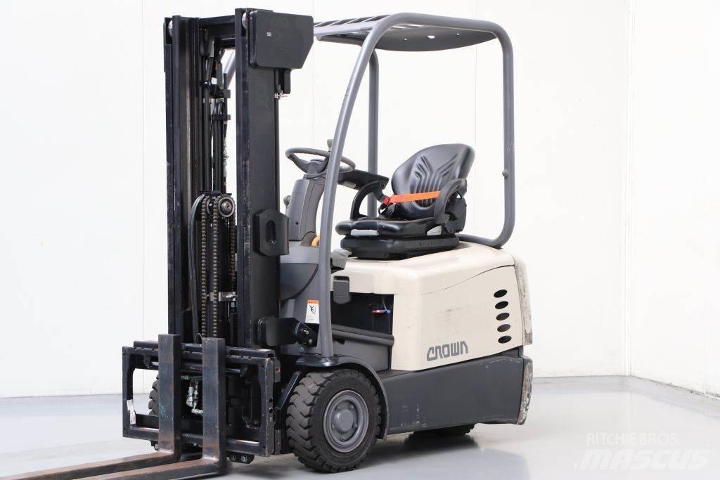 Crown SC5310-1.3 电动叉车
