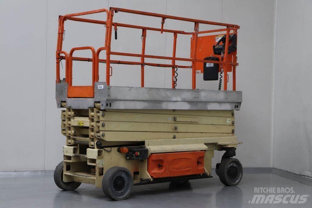 JLG 3246 ES 剪叉式升降机