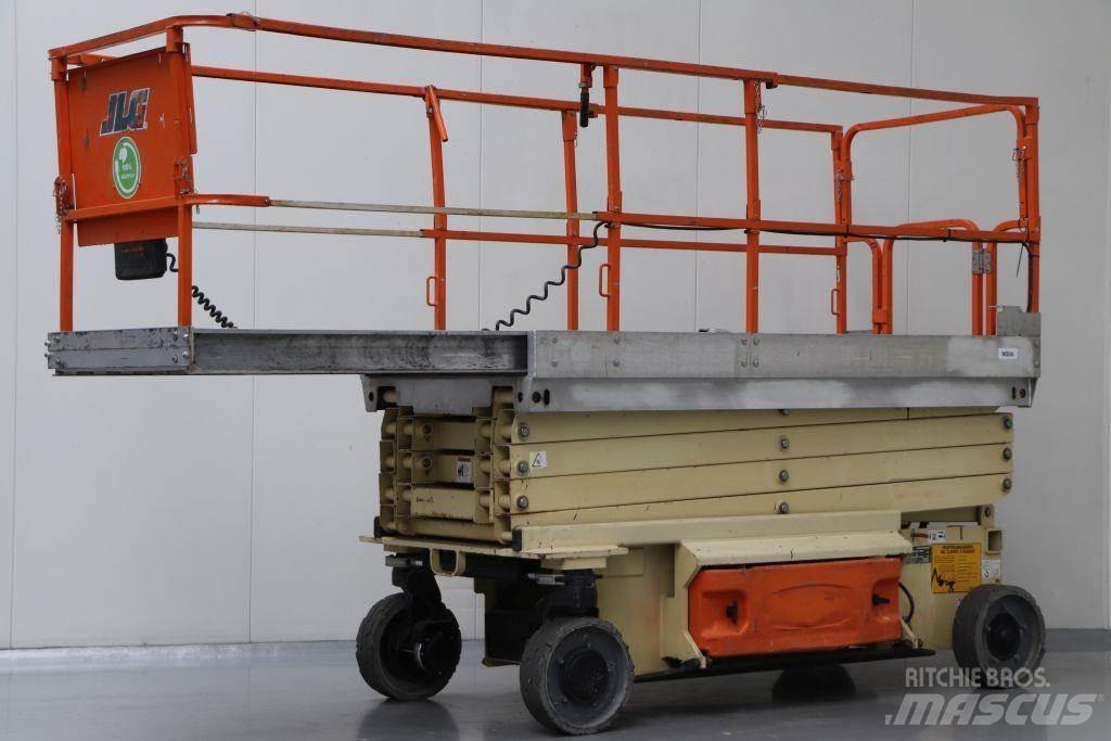 JLG 3246 ES 剪叉式升降机