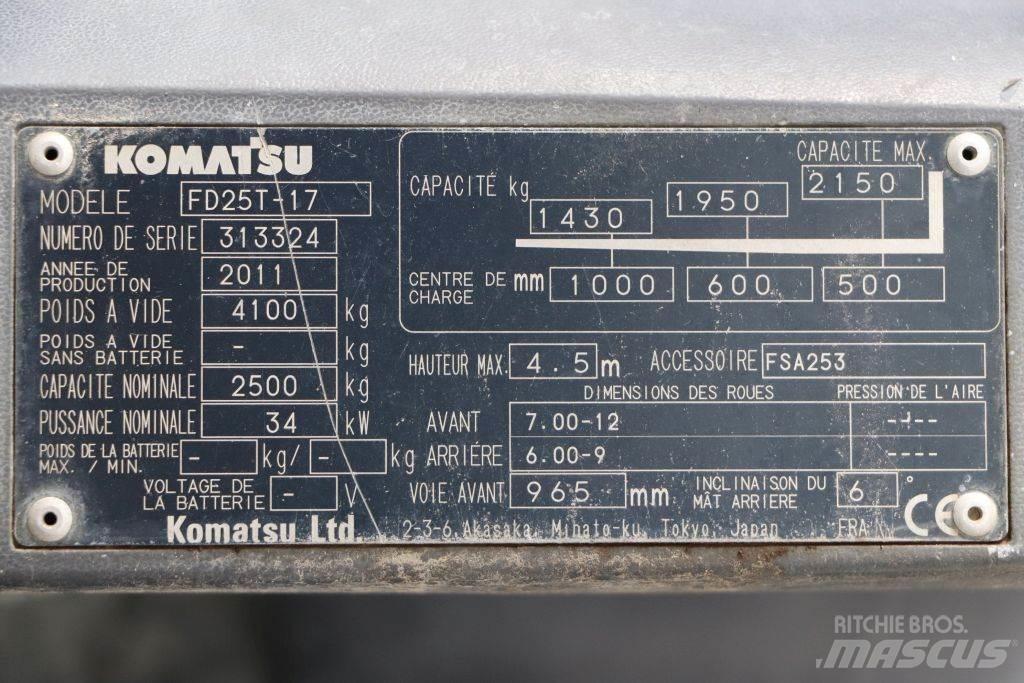 Komatsu FD25T-17 柴油叉车