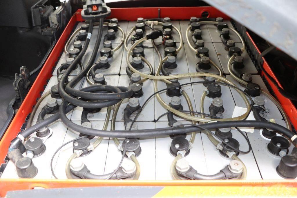 Linde E16P-02 电动叉车