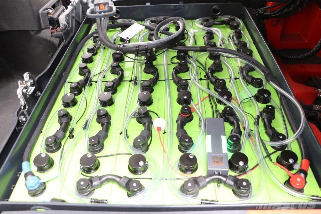 Linde E16PH-02 电动叉车