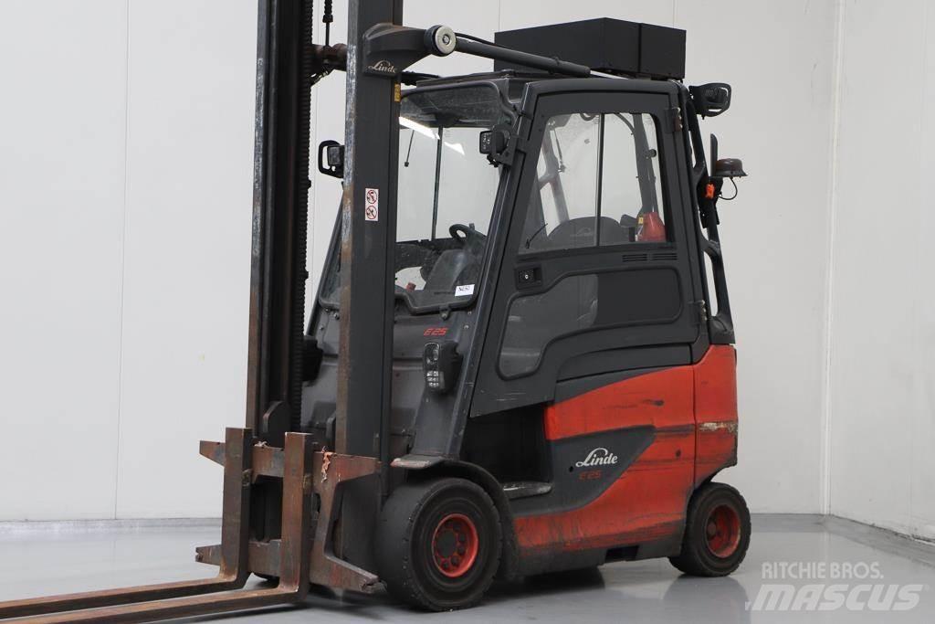 Linde E25H-01/600 电动叉车