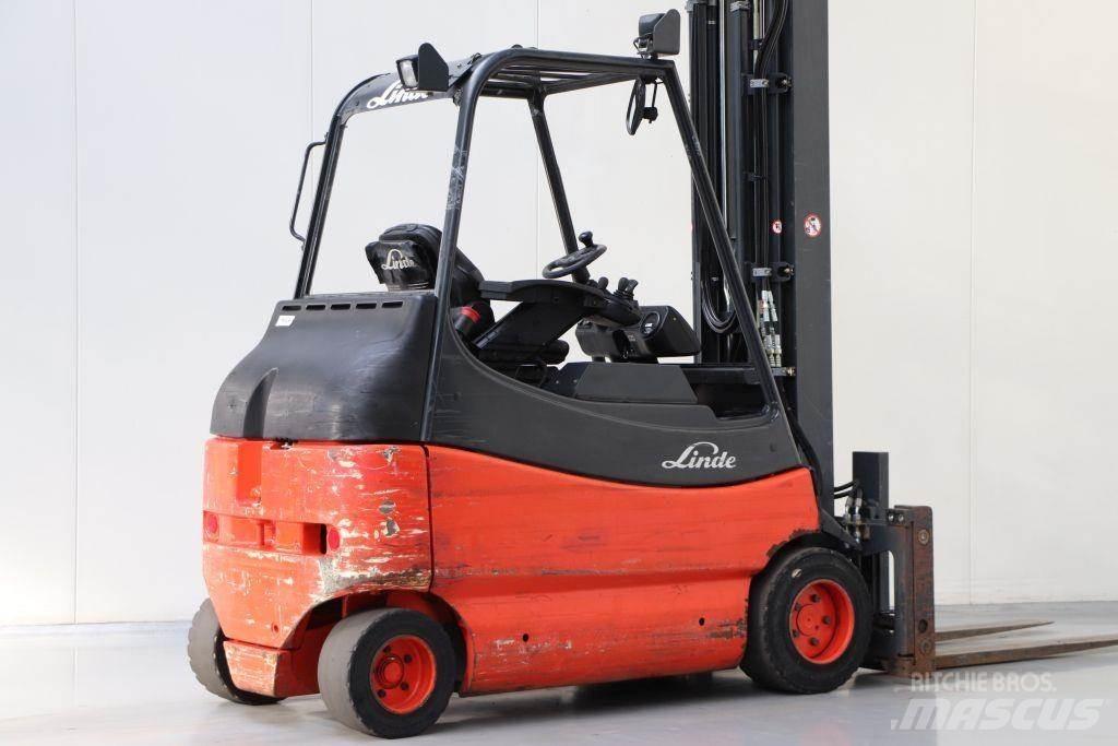 Linde E30-02/600 电动叉车