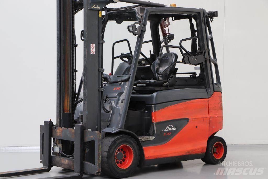 Linde E30HL-01/600 电动叉车