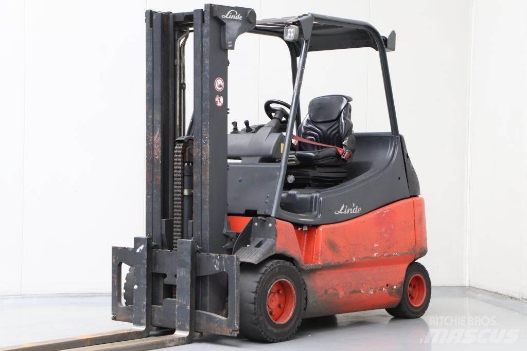 Linde E30S-03/600 电动叉车