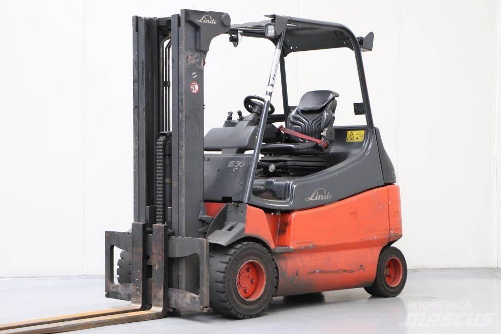 Linde E30S-03/600 电动叉车
