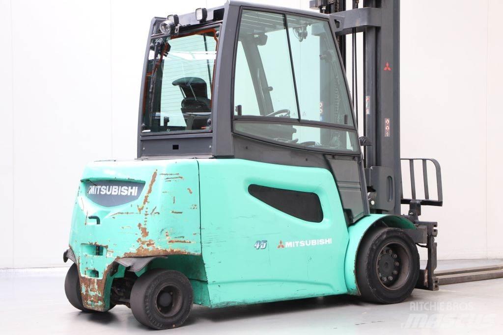 Mitsubishi FB45 2 电动叉车