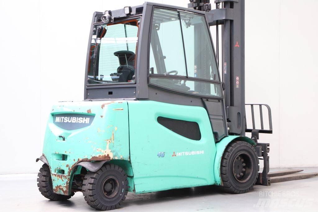 Mitsubishi FB45 2 电动叉车