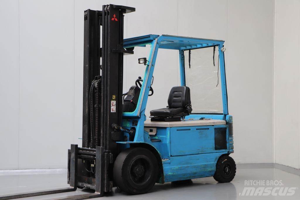 Mitsubishi FBP30 电动叉车