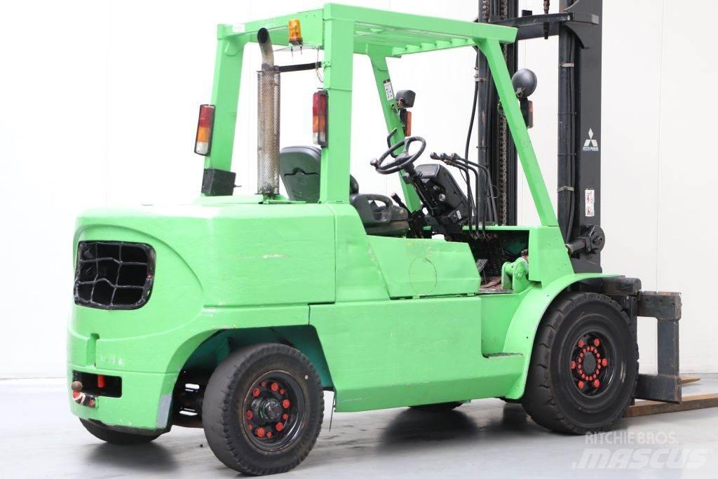 Mitsubishi FD50K 柴油叉车