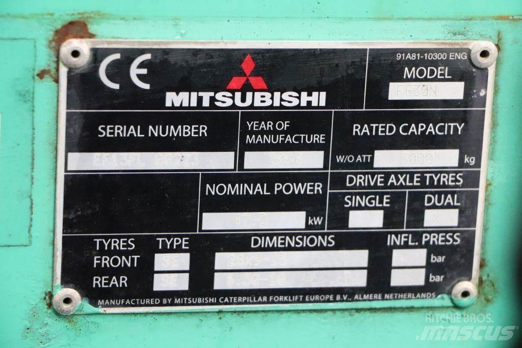 Mitsubishi FG30N 天然气叉车