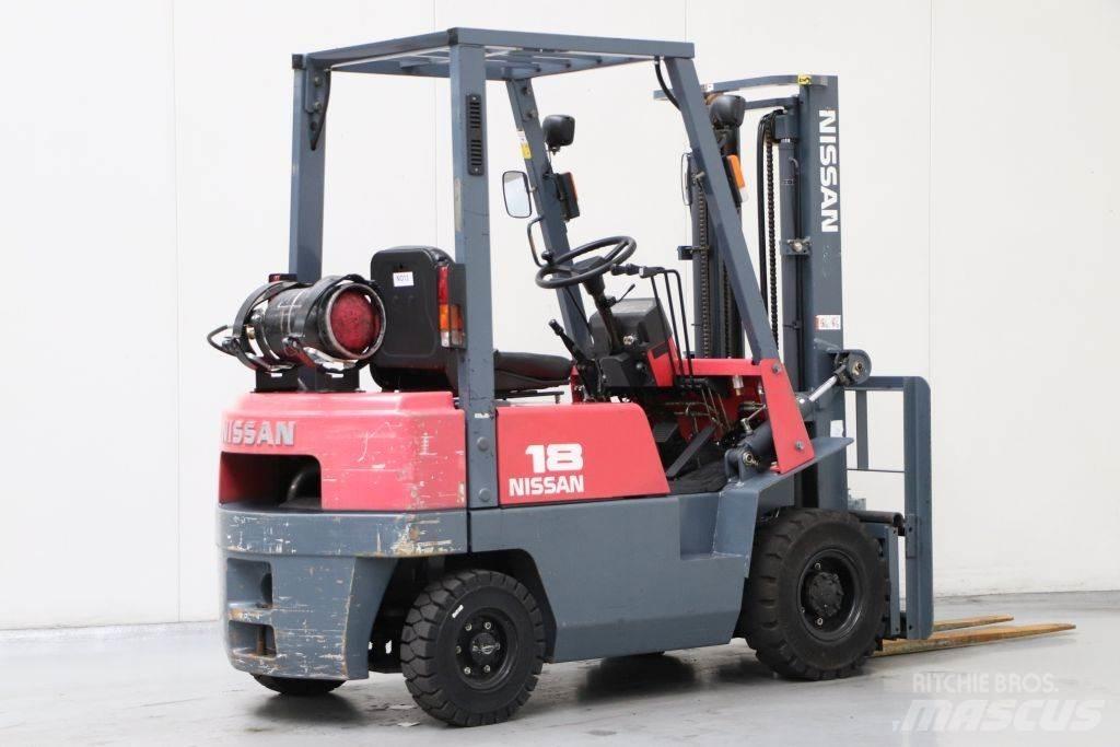 Nissan J01A18 天然气叉车