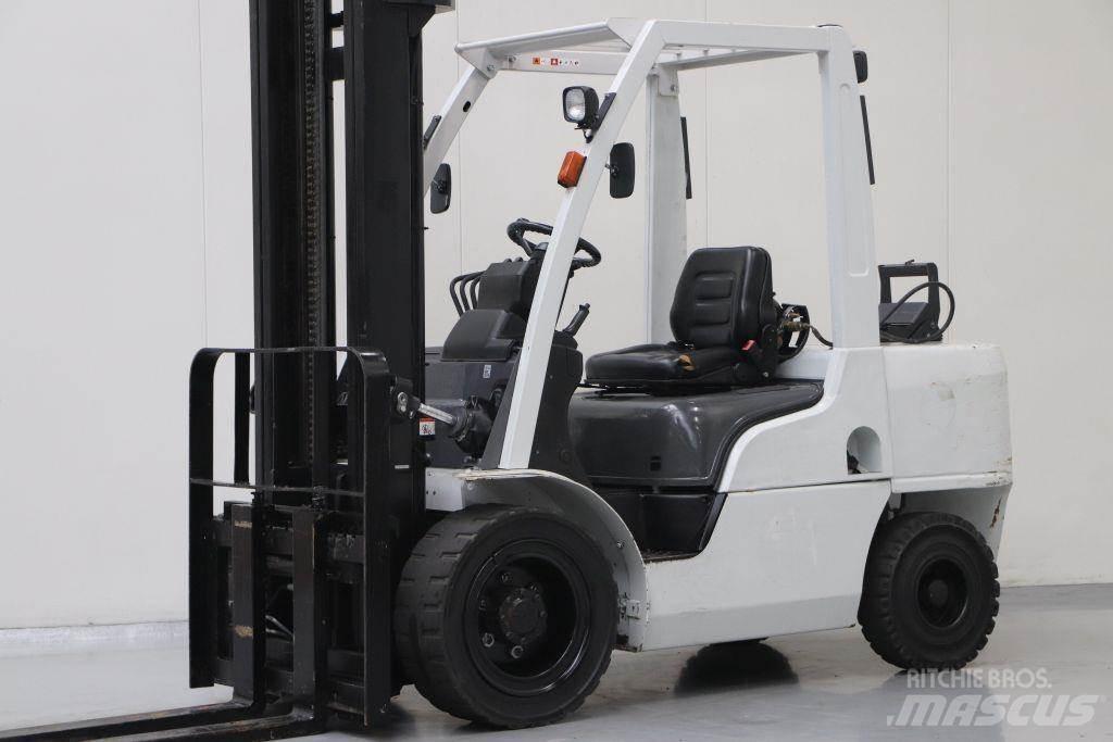 Nissan UG1F2A35DU 天然气叉车