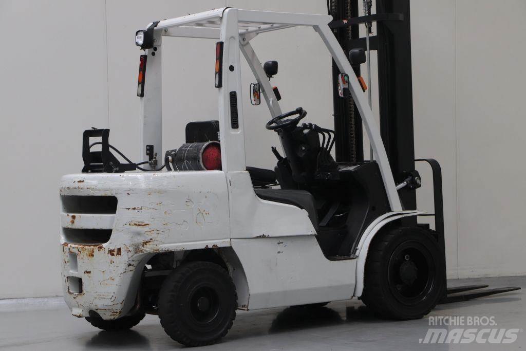Nissan UG1F2A35DU 天然气叉车
