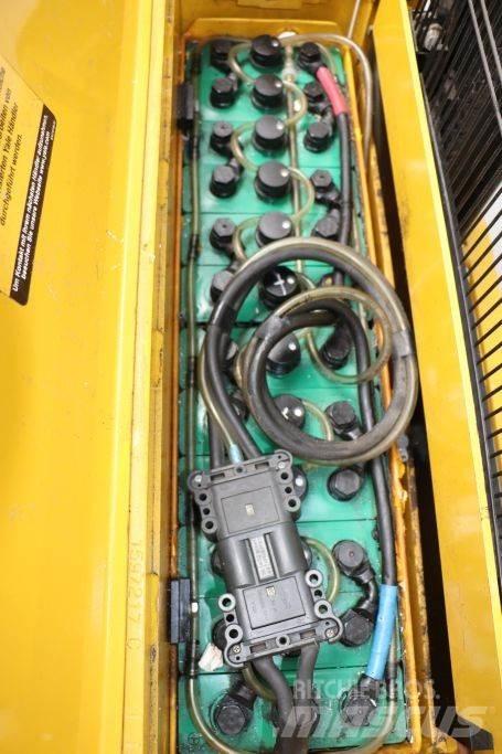Yale MS12X 手推堆垛车