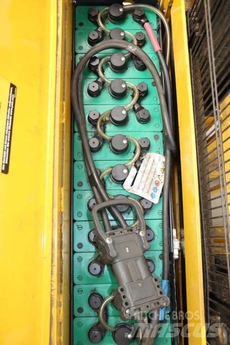 Yale MS12X 手推堆垛车