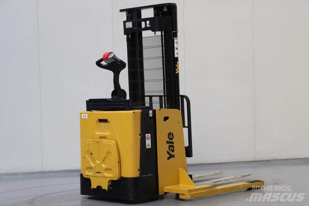 Yale MS15X 手推堆垛车