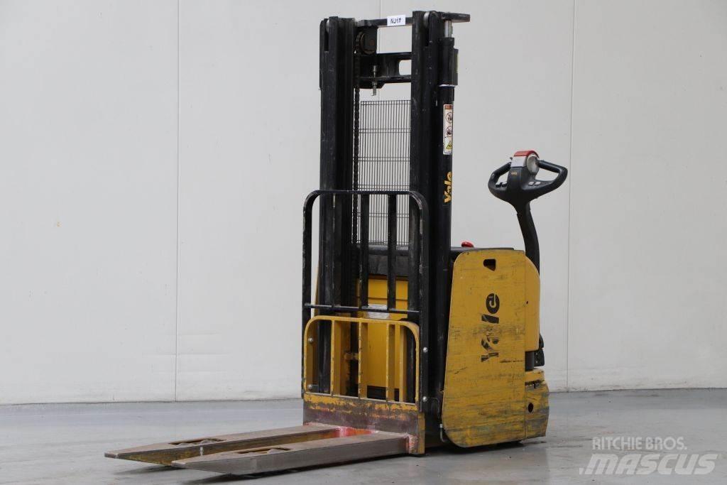 Yale MS16 手推堆垛车