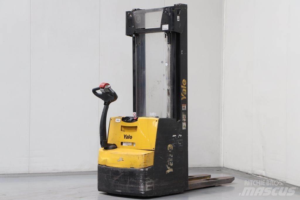 Yale MS20 手推堆垛车